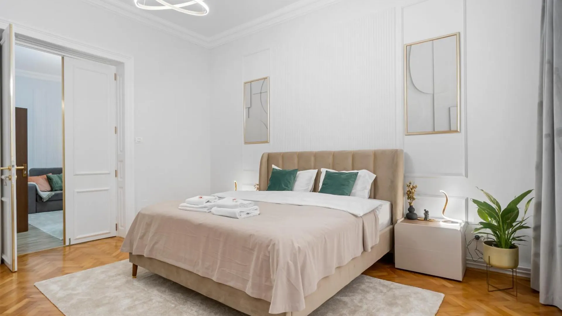 Zen Central Apartment With Self Check-In & Private Parking Bukurešť Rumunsko