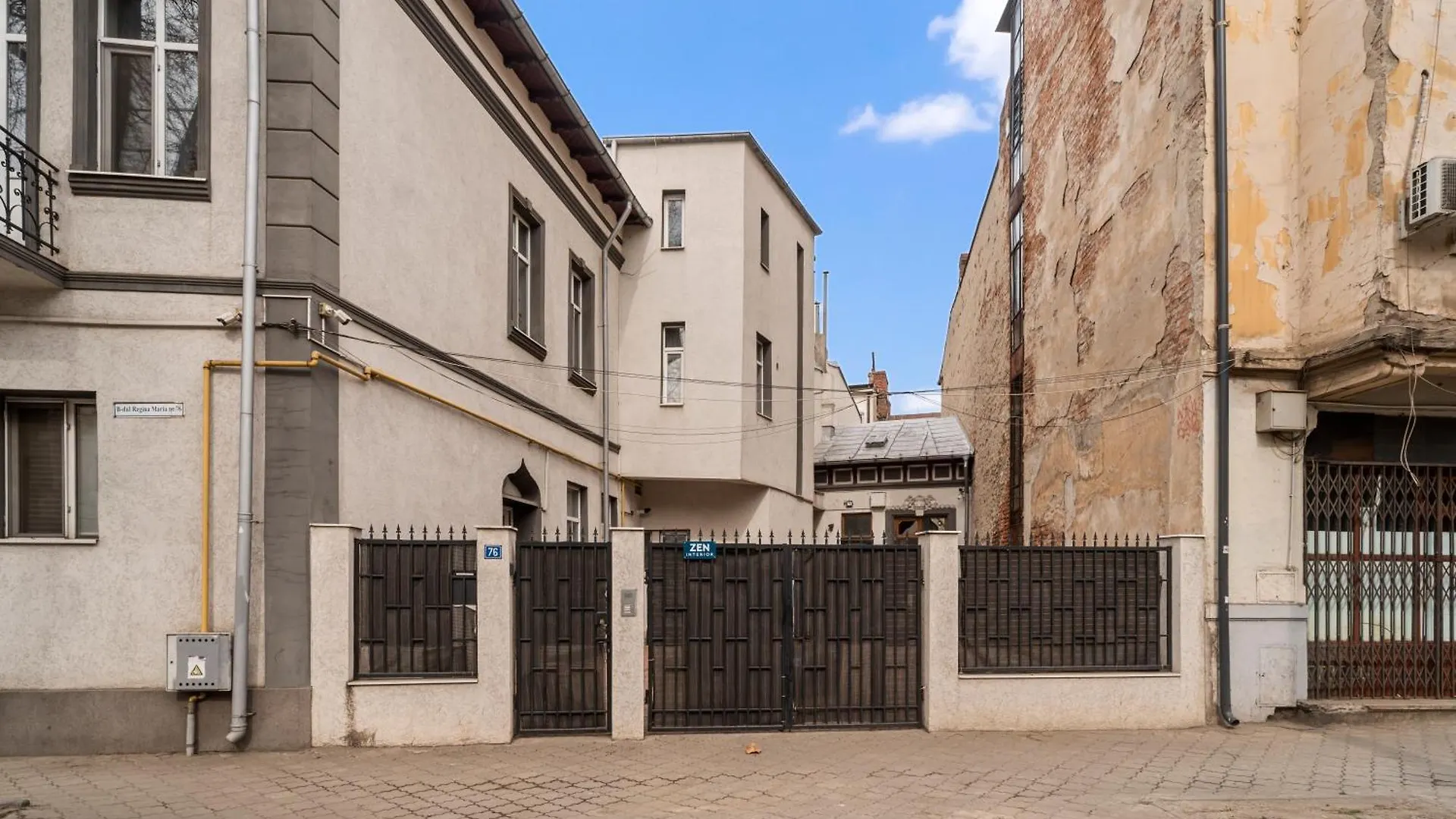 Zen Central Apartment With Self Check-In & Private Parking Bucharest