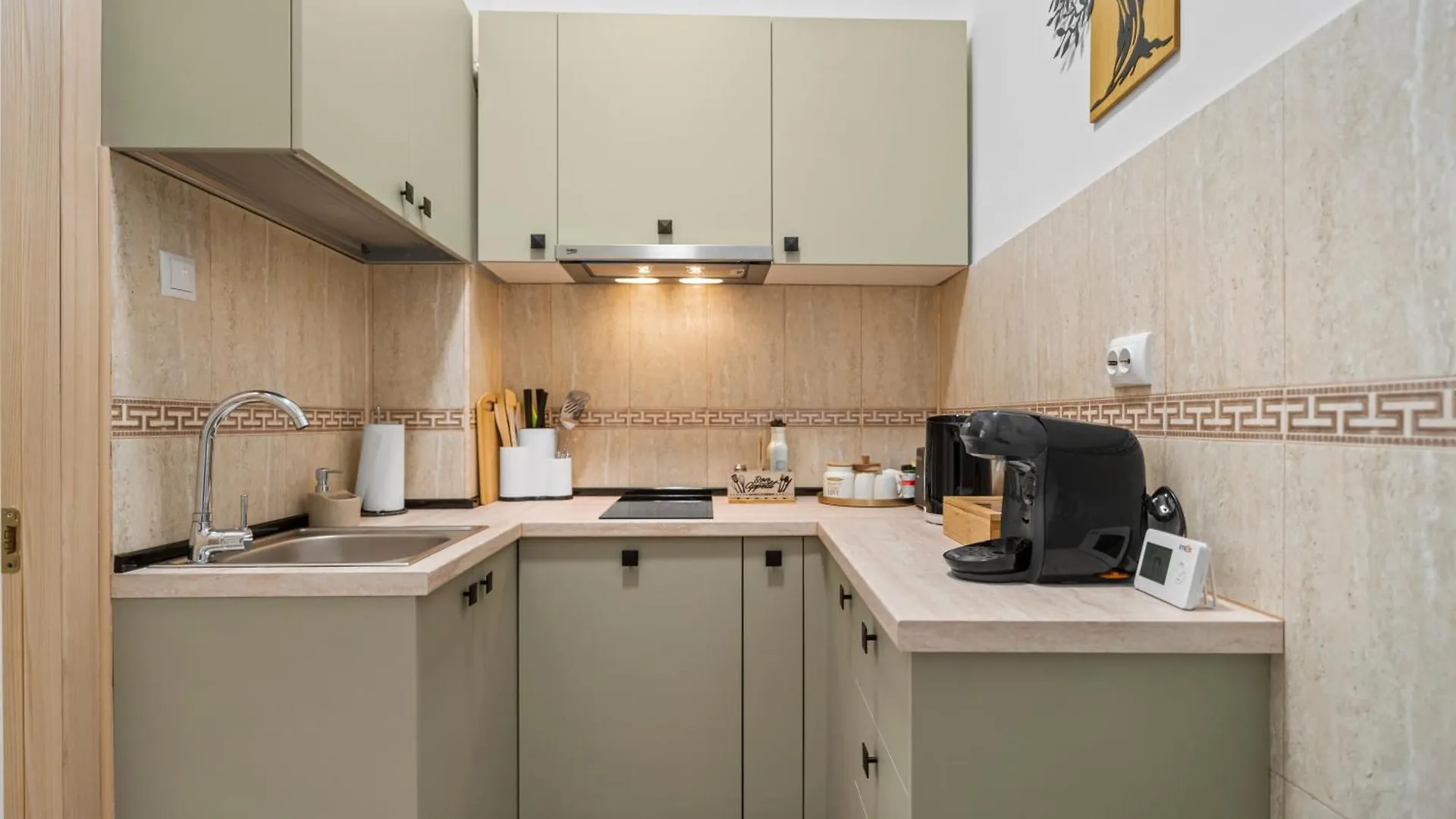 Zen Central Apartment With Self Check-In & Private Parking Bucharest